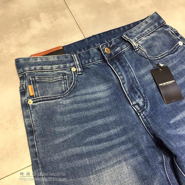 Armani男裝 19春夏新款 阿瑪尼牛仔褲 深藍色洗水牛仔褲  tzy1725